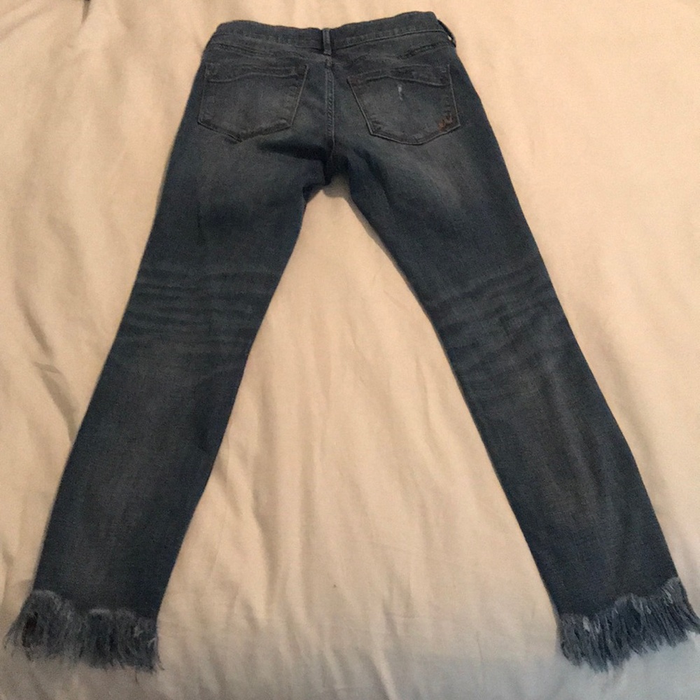 Distressed Jeans - Picture 6 of 6